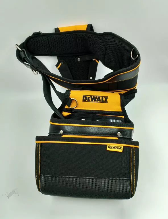 pas-narzedziowy-monterski-dewalt-stan-uzywany