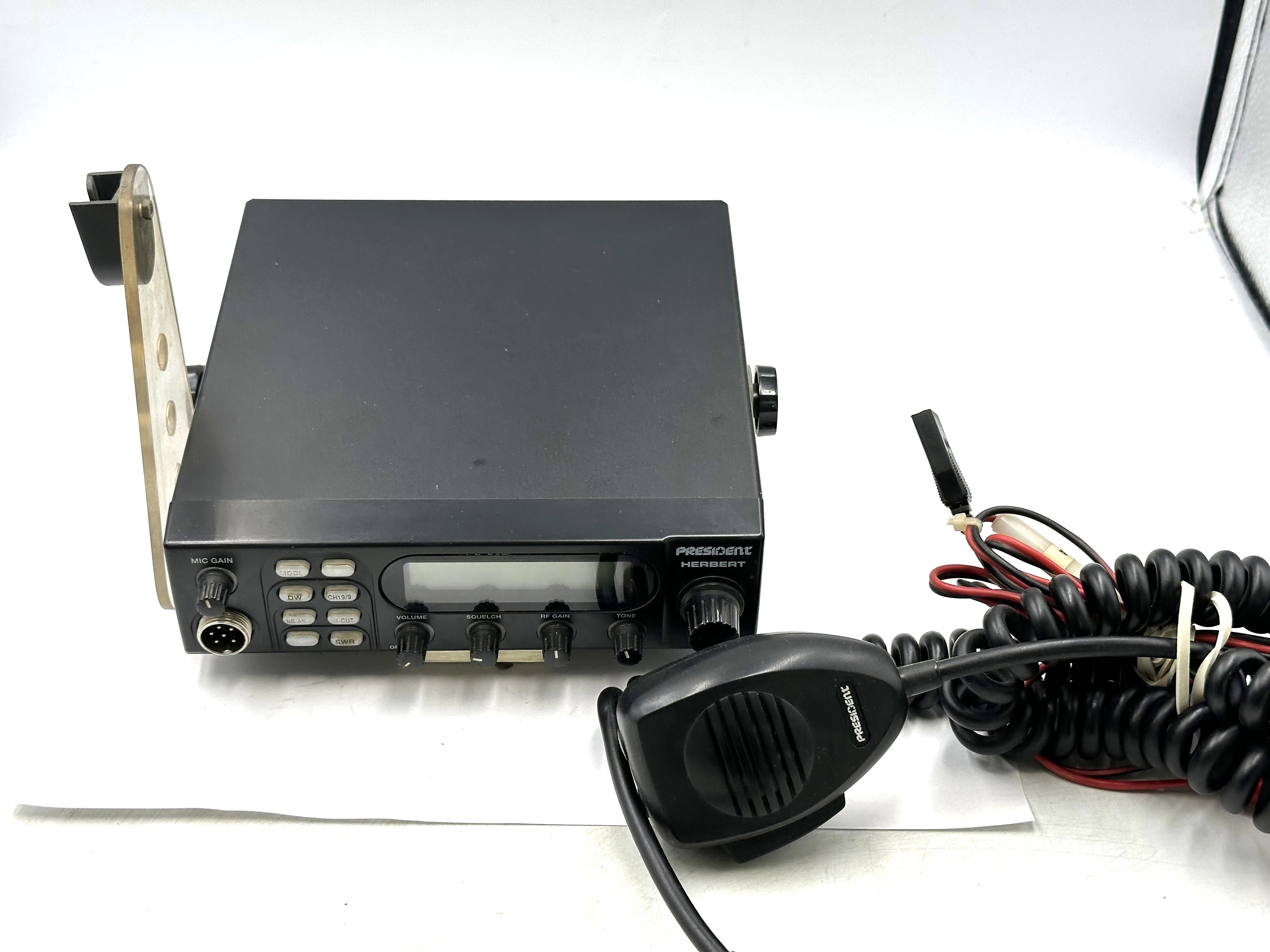 cb-radio-president-herbert-klasyk-marka-president