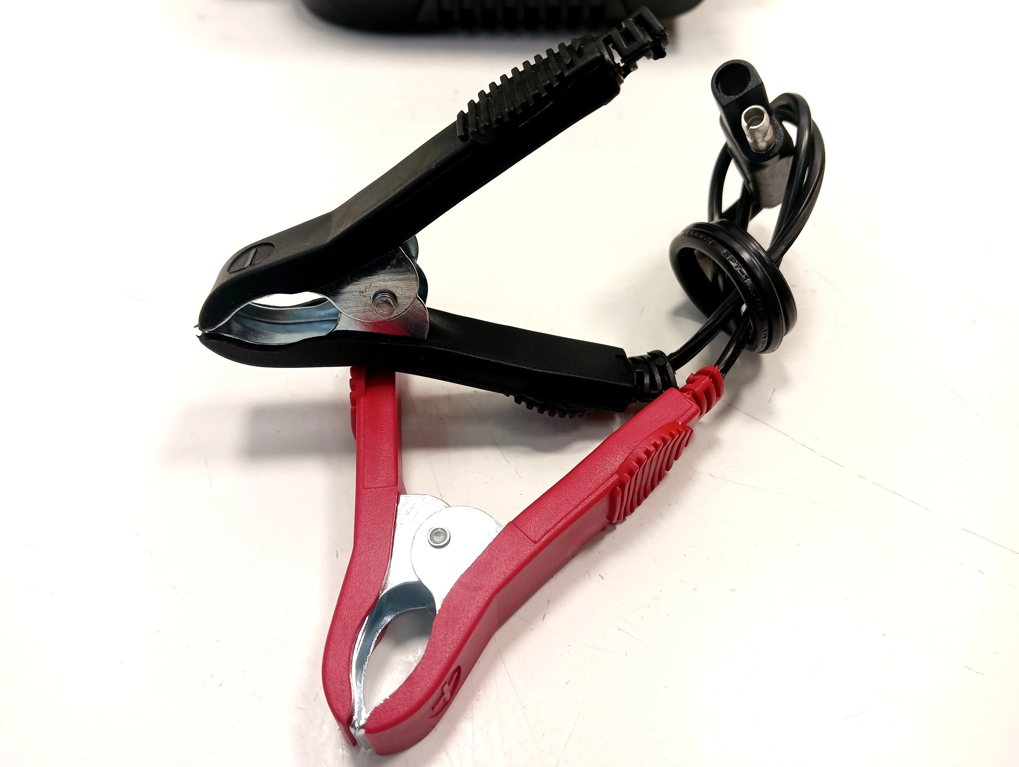 prostownik-ferm-pudelko-ean-gtin-8717479099504