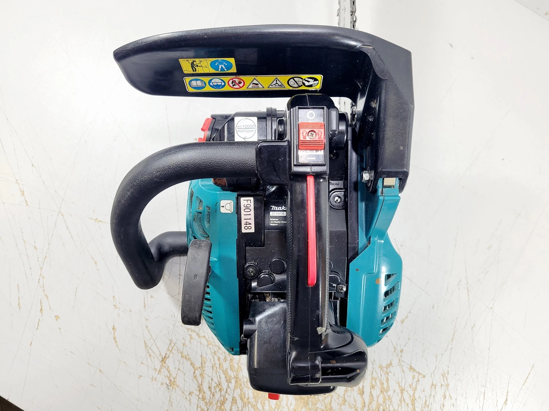 makita-ea3110t-pilarka-lancuchowa-spalinowa-ean-gtin-0088381658799