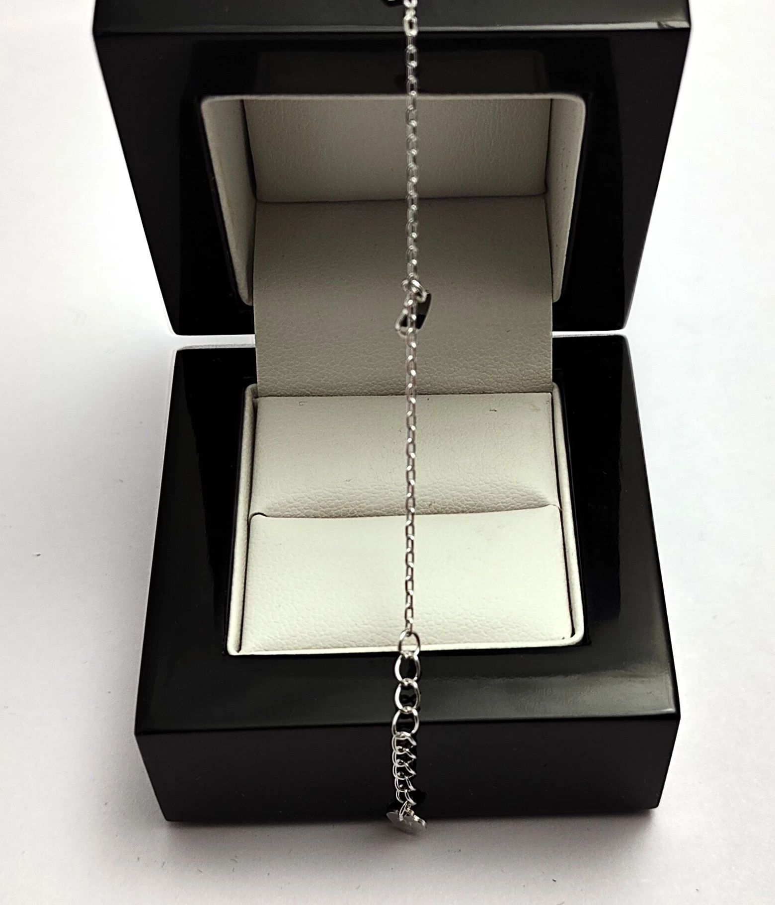 delikatna-posrebrzana-bransoletka-serduszka-141-g-925-19-cm-rodzaj-2205-2