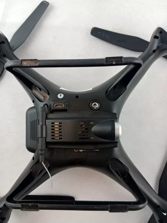 HOLY STONE HS110G DRON Z KAMERĄ GPS LIVE FOLLOW