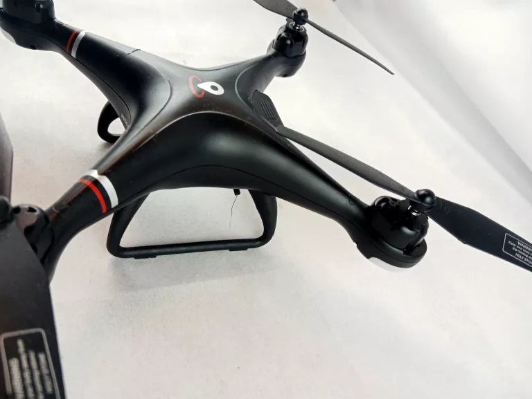 HOLY STONE HS110G DRON Z KAMERĄ GPS LIVE FOLLOW