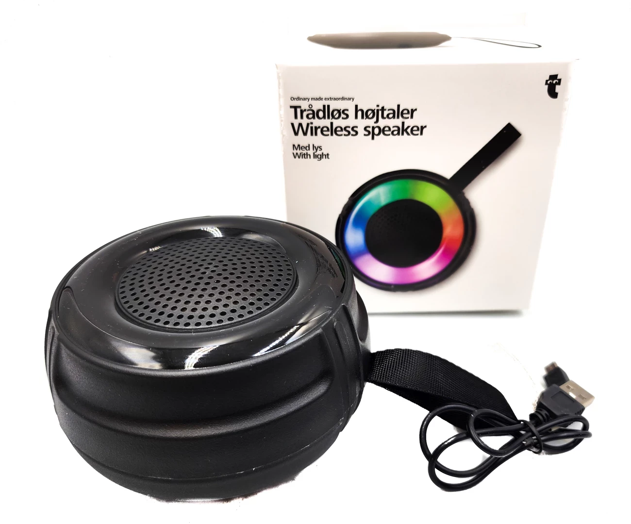 glosnik-bt-led-rgb-flying-hojtaler-czarny-swiatla-stan-powystawowy