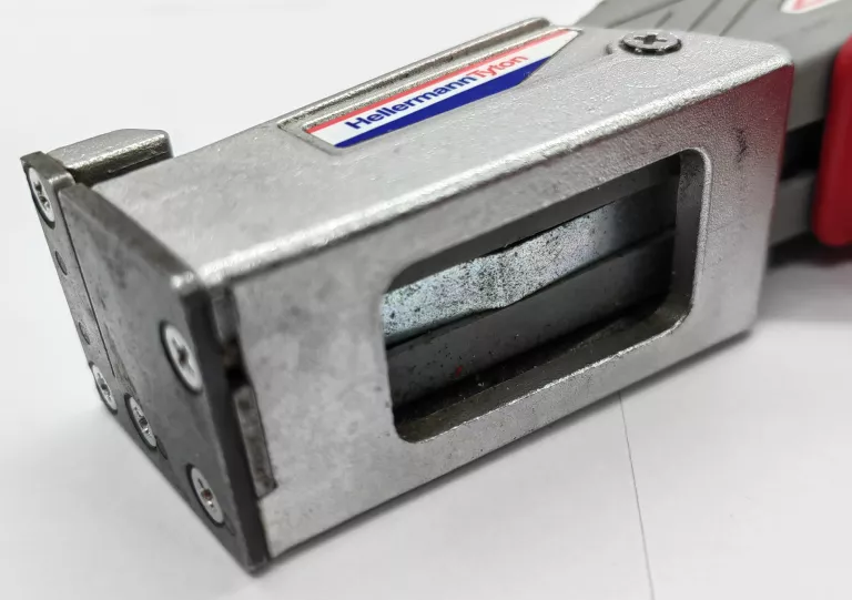 narzedzie-do-zaciagania-opasek-kablowych-hellerman-product-id