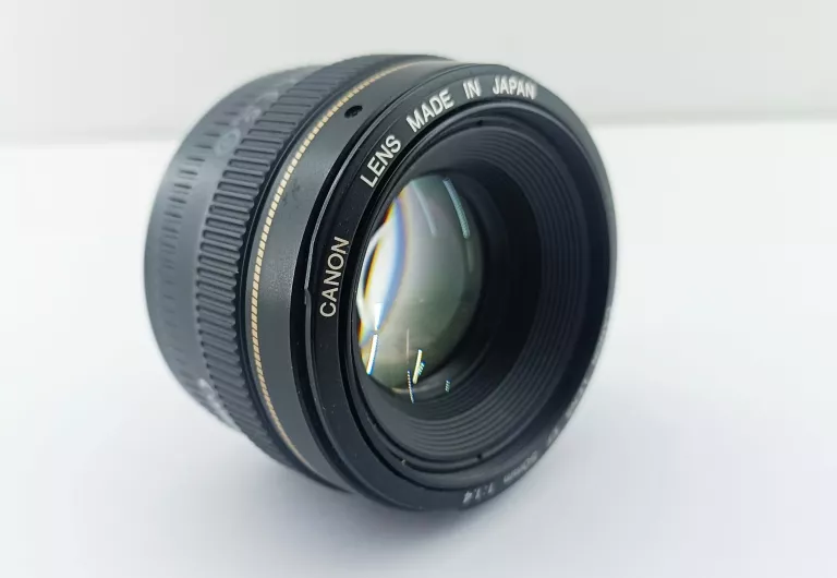 obiektyw-canon-lens-ef-50mm-114-marka-canon