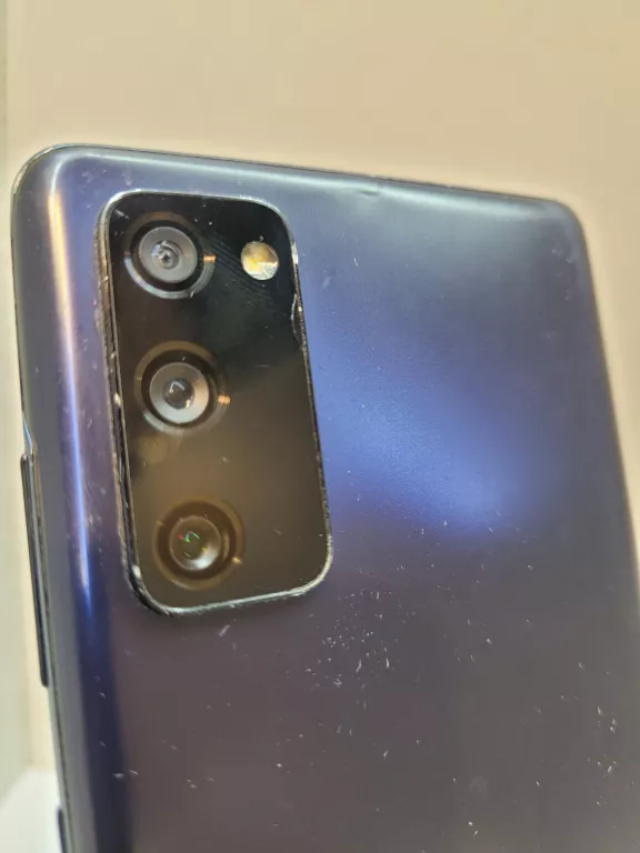 telefon-samsung-galaxy-s20-fe-komplet-kolor-niebieski