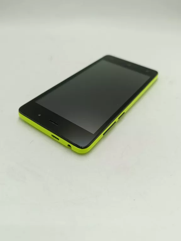 telefon-archos-45d-platinum-18gb-opis-kolor-czarny