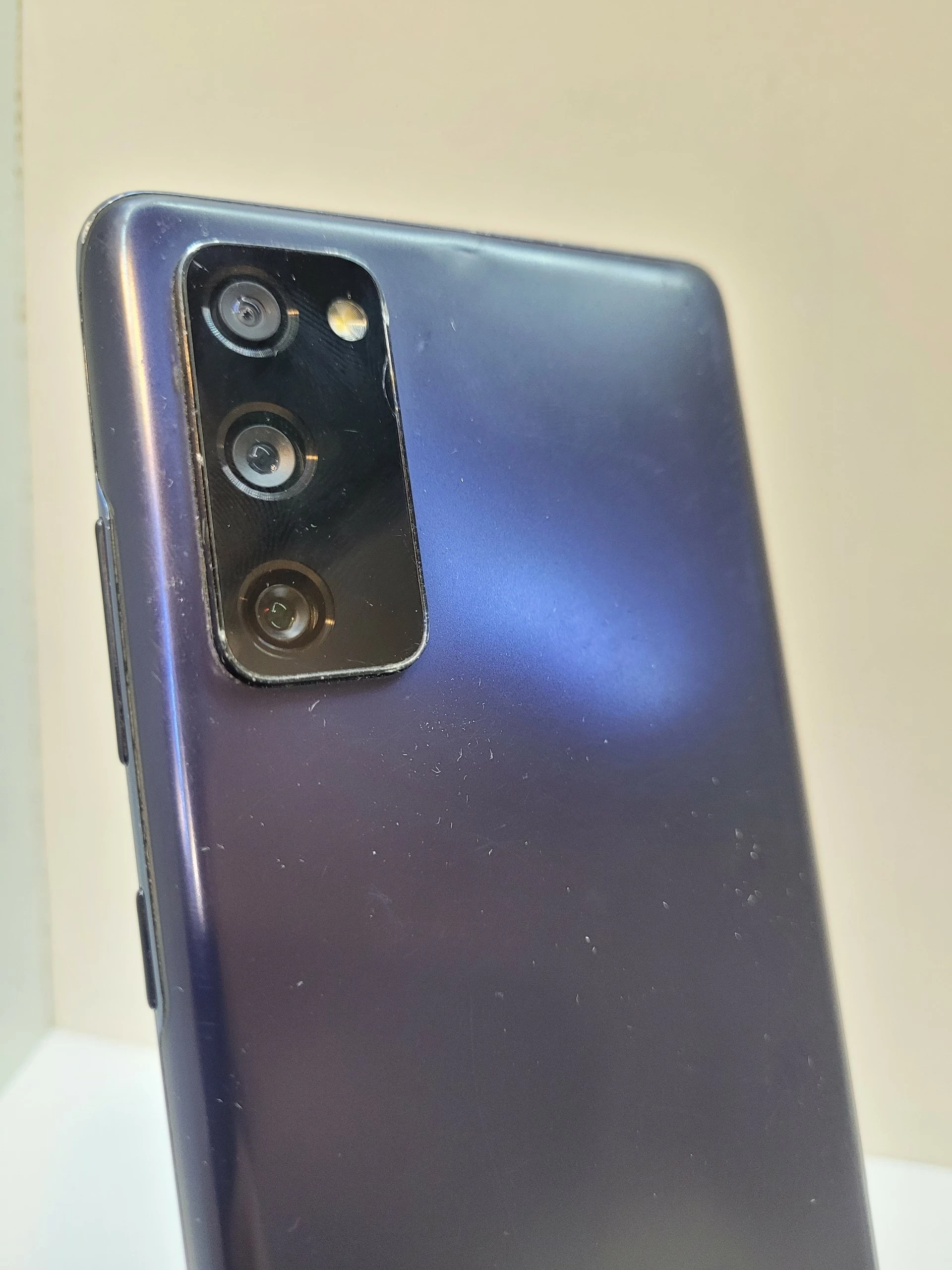 telefon-samsung-galaxy-s20-fe-komplet-ean-gtin-8806092625143