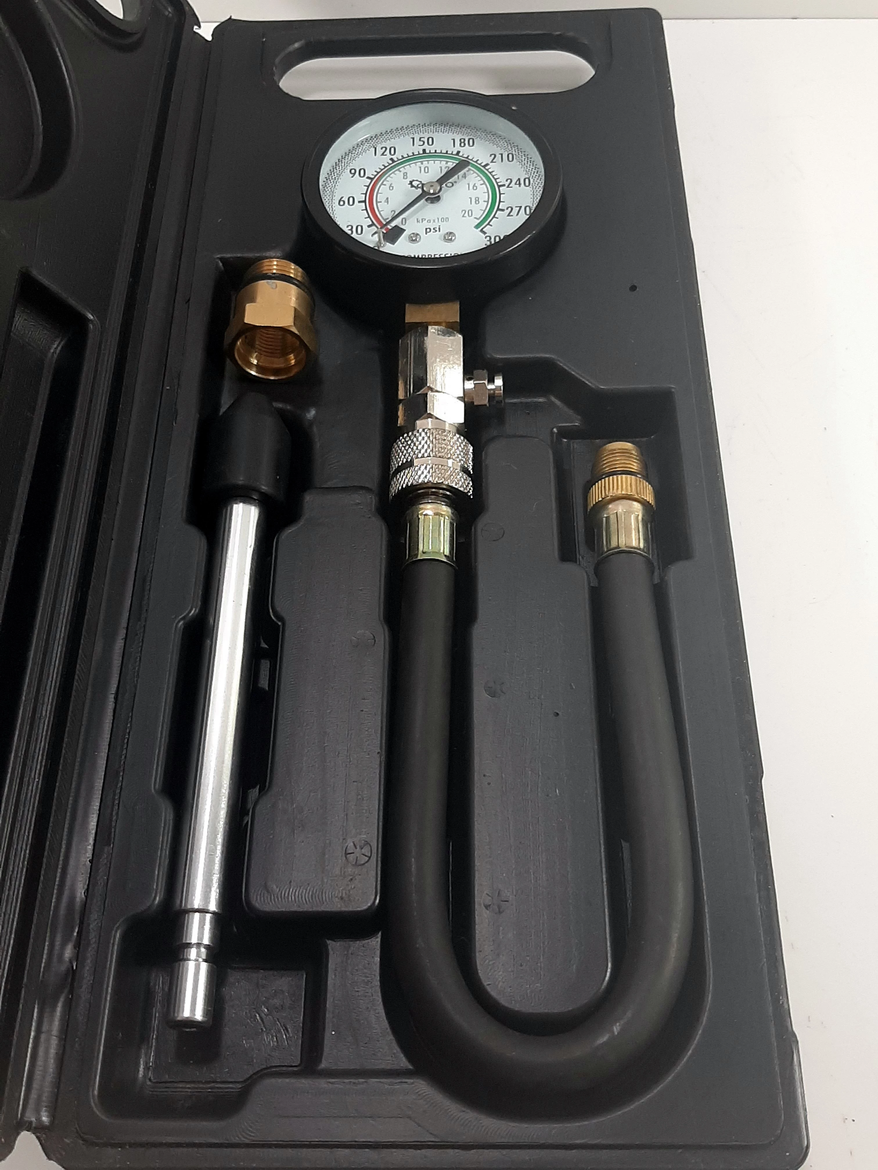 miernik-pomiar-tester-cisnienia-sprezania-manometr-geko-product-id-d2df810f-4542-4f93-9fdc-088ea411f371