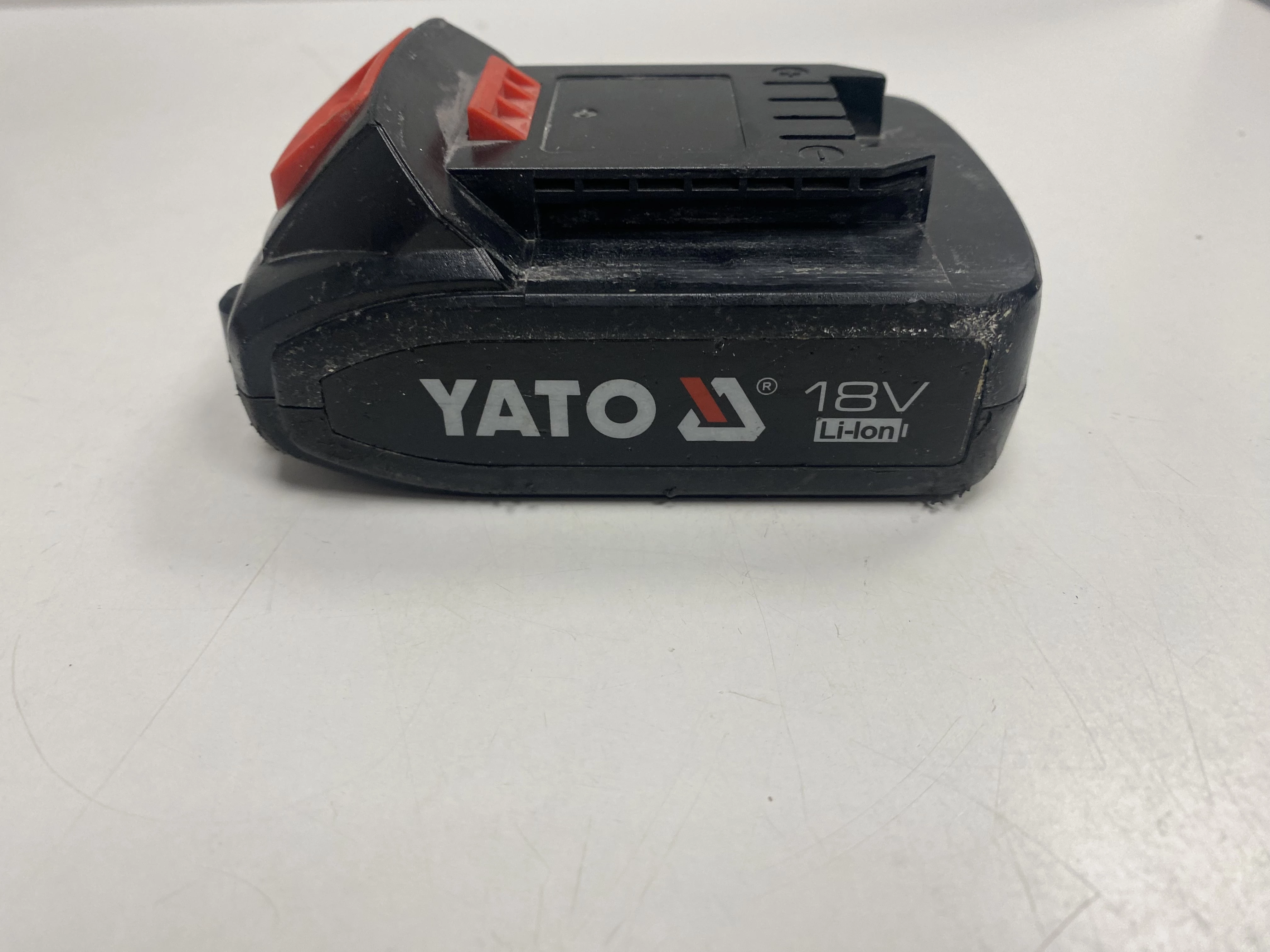 zakraterka-yato-yt-82802-12-bateria-2-ah-ladowarka-stan-uzywany