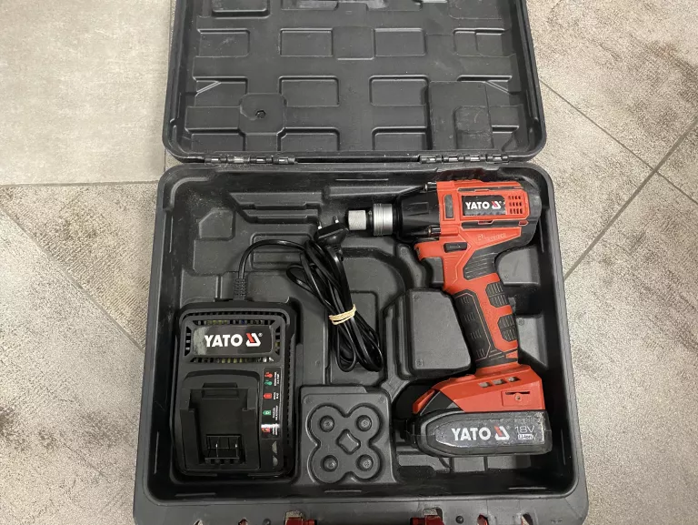 ZAKRĄTERKA YATO YT-82802 1/2'' BATERIA 2 AH ŁADOWARKA