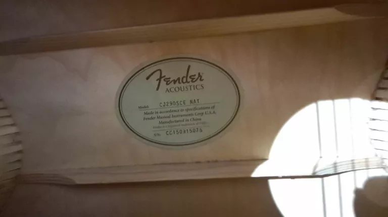 gitara-fender-cj-290sce-jumbo-stan-uzywany