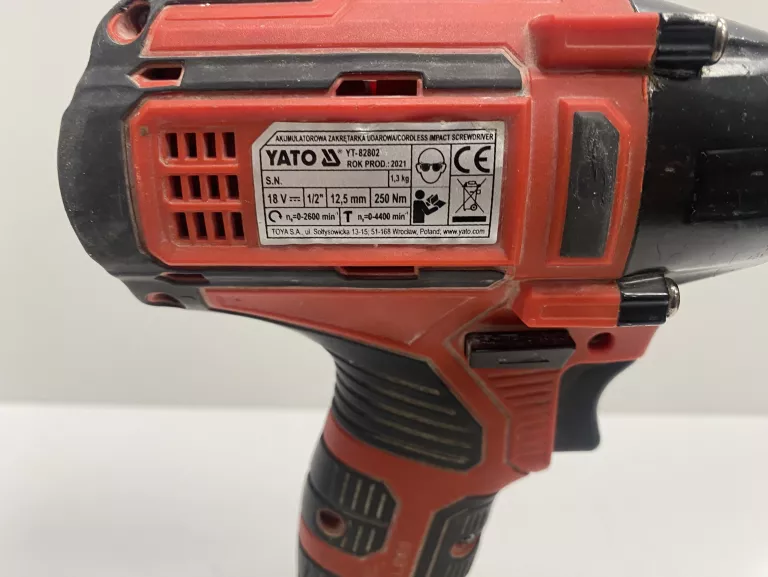ZAKRĄTERKA YATO YT-82802 1/2'' BATERIA 2 AH ŁADOWARKA