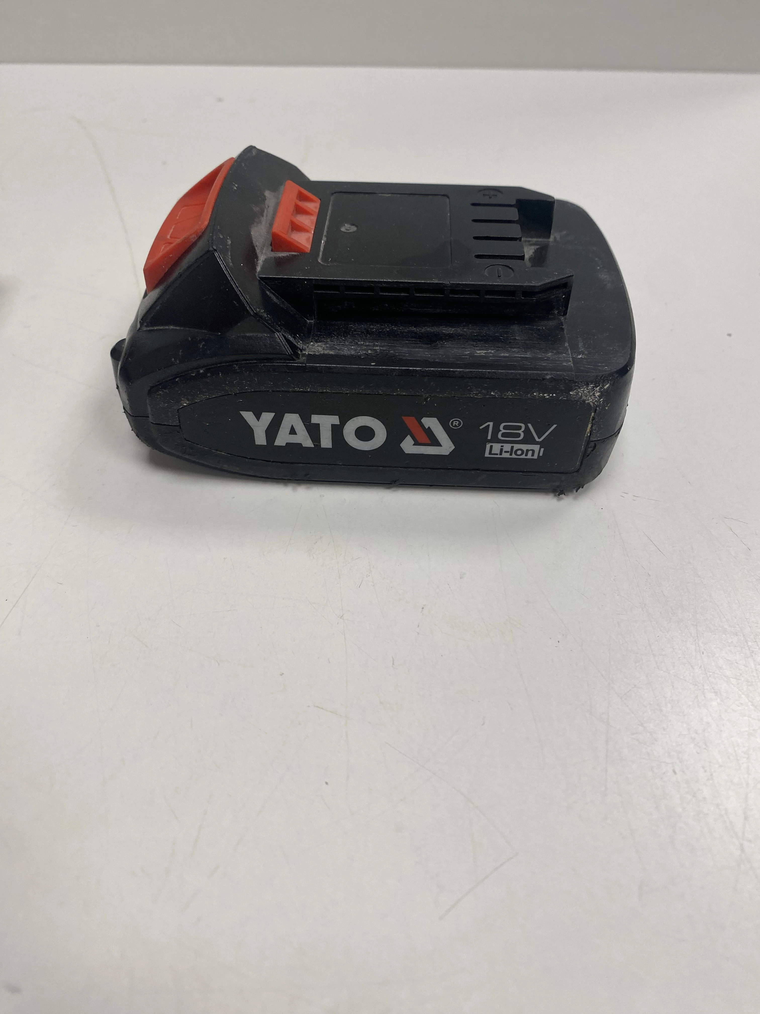 zakraterka-yato-yt-82802-12-bateria-2-ah-ladowarka-grottgera-183-rzeszow