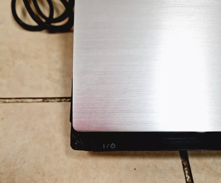 KINO DOMOWE SONY HBD NF720