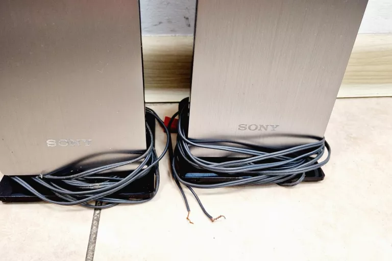 KINO DOMOWE SONY HBD NF720
