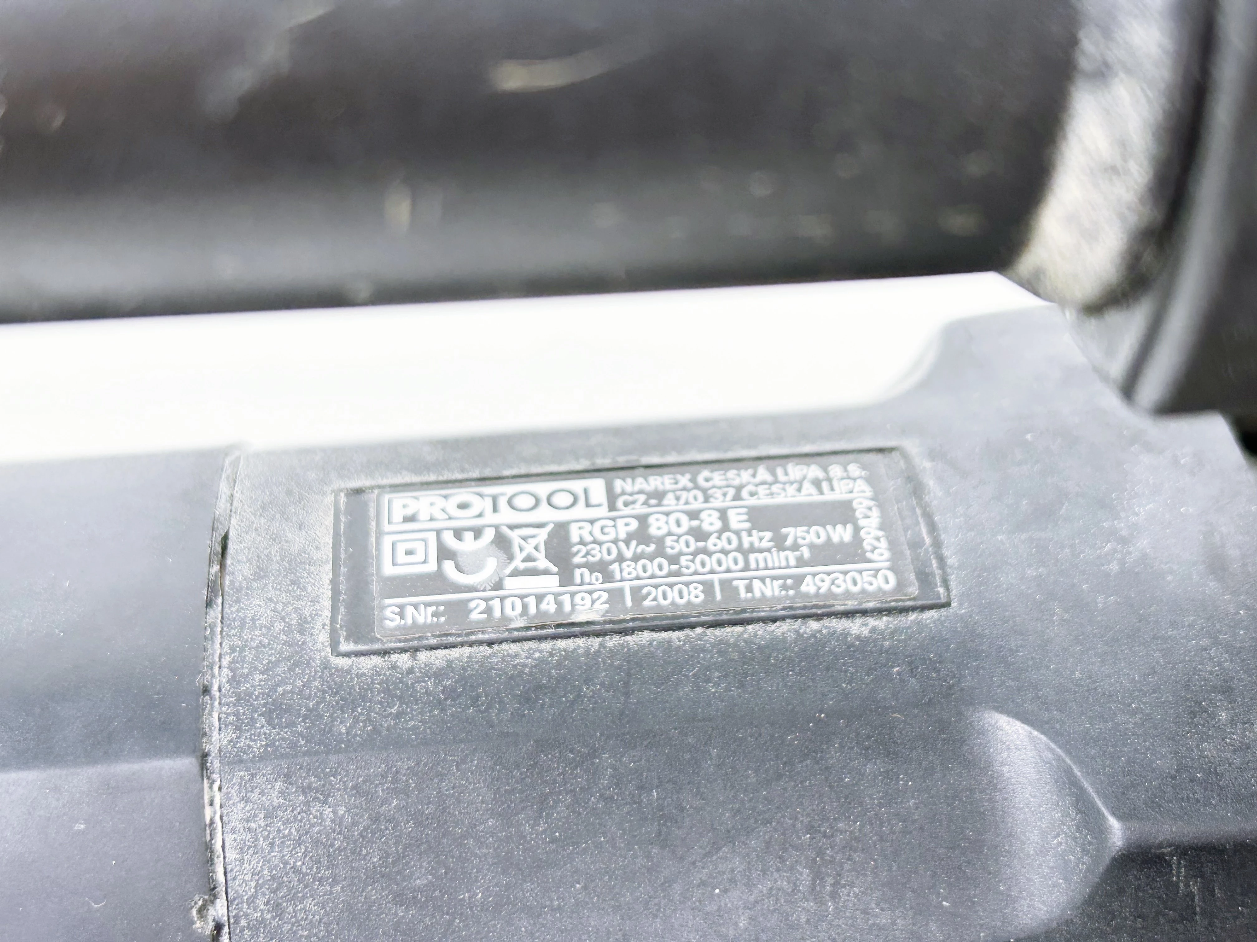 szlifierka-do-betonu-protool-rgp-80-8e-flex-maksymalna-dlugosc-zszywek-1