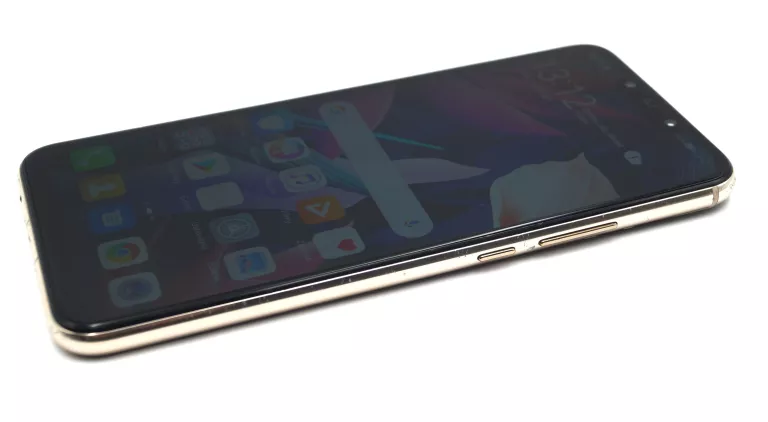 TELEFON HUAWEI MATE 20 LITE USZKODZONE PLECKI