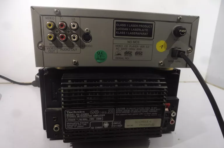 SU-CH900  TECHNICS WZMACNIACZ