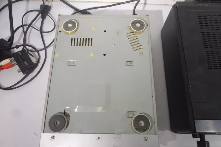SU-CH900  TECHNICS WZMACNIACZ