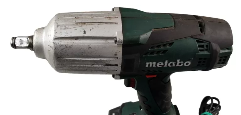 METABO ZAKRĘTAK UDAROWY SSW 18 LTX 600 + 2 X AKU 5.2AH + ŁADOWARKA