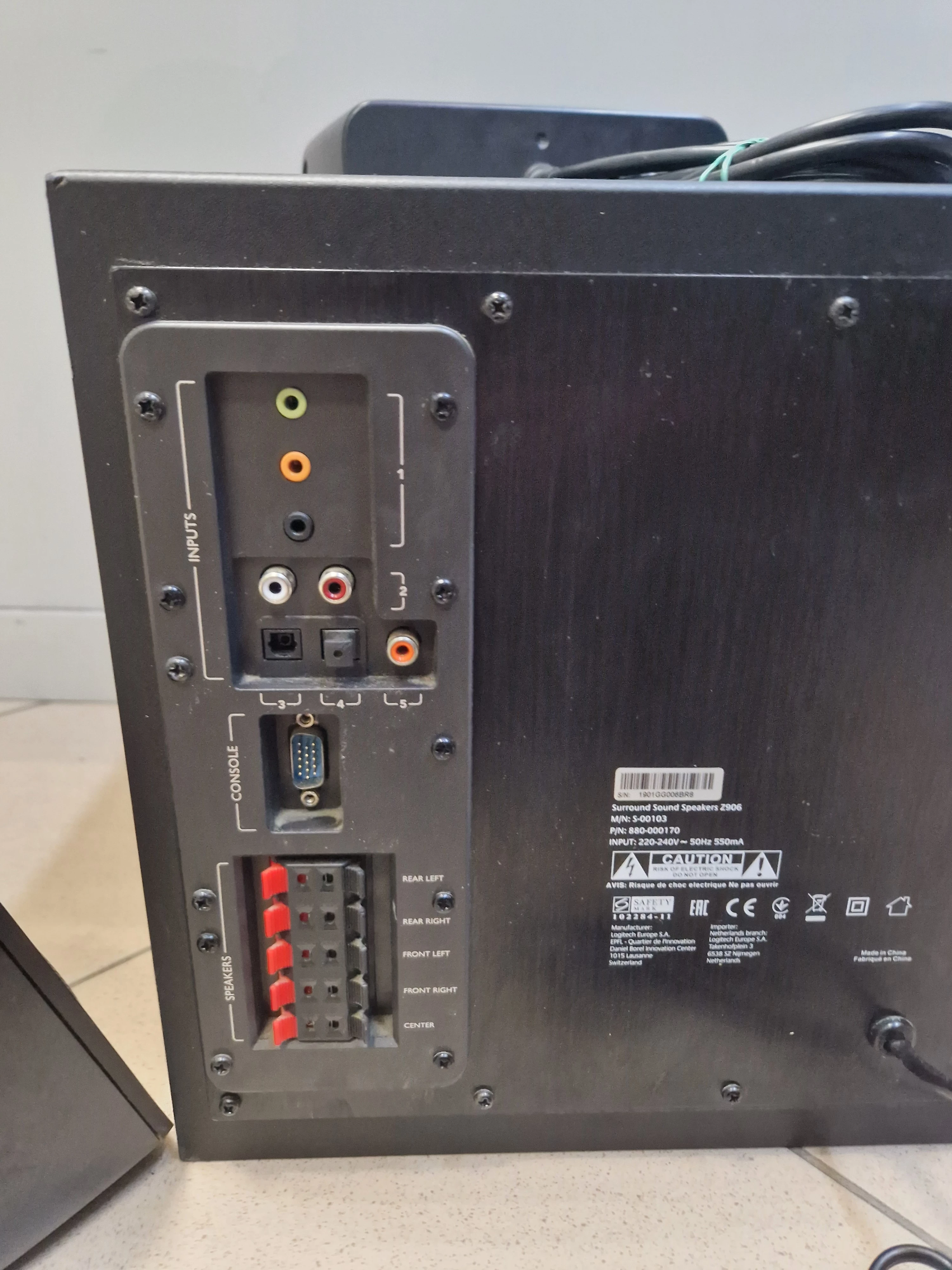 zestaw-glosnikow-51-logitech-z906-500-w-product-id-3de4ae2d-dee7-4897-85d4-b85d9463ddc9