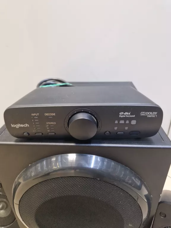 zestaw-glosnikow-51-logitech-z906-500-w-ean-gtin-6955539333140