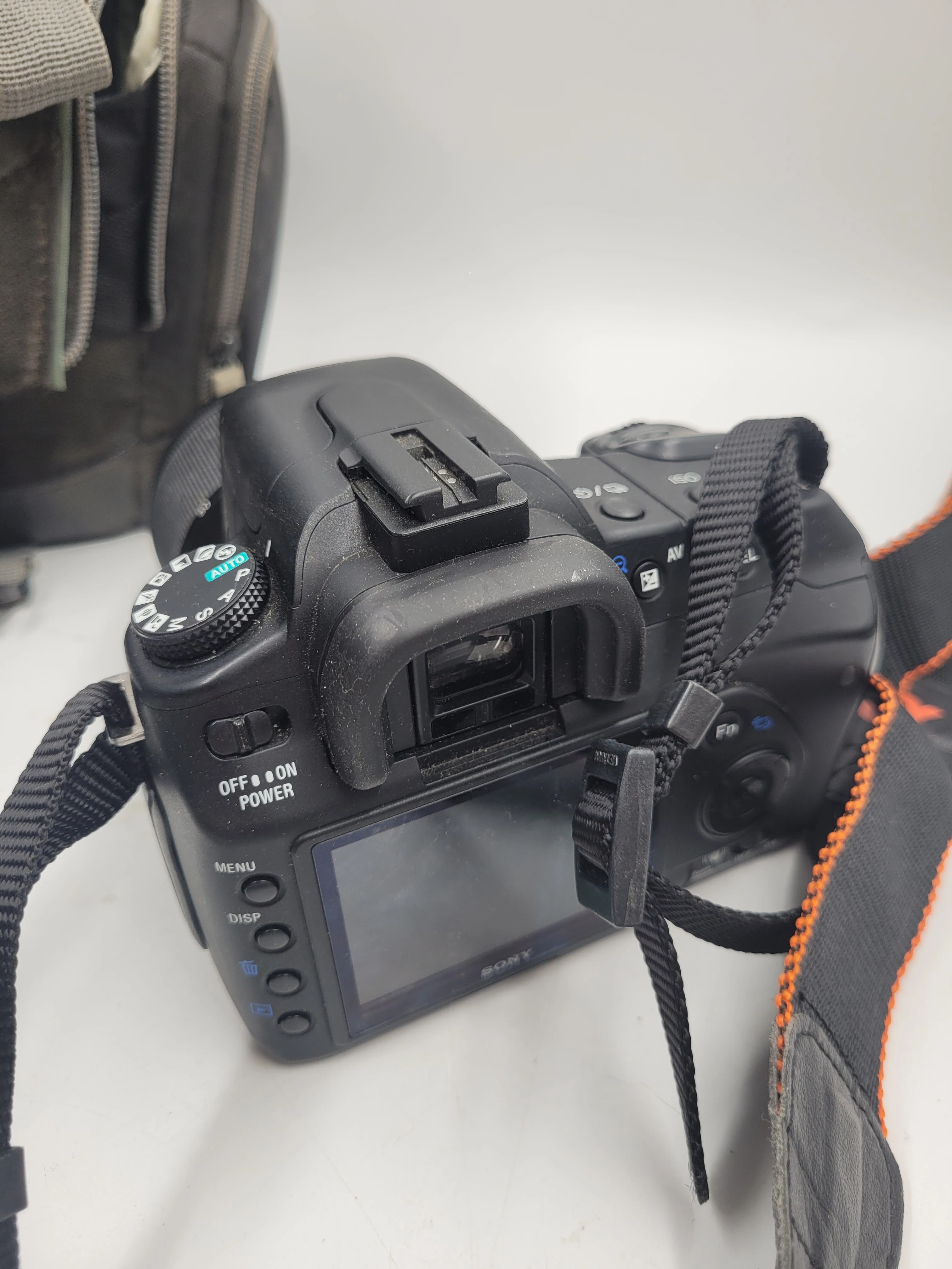 lustrzanka-sony-alpha-dslr-a200k-korpus-obiektyw-i-pokrowiec-ean-gtin-4905524415230