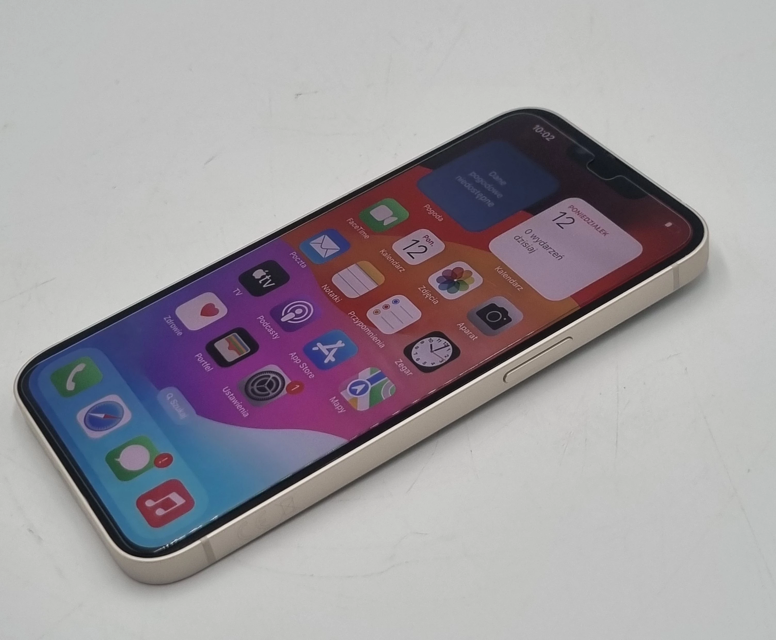 telefon-iphone-13-kolor-bialy