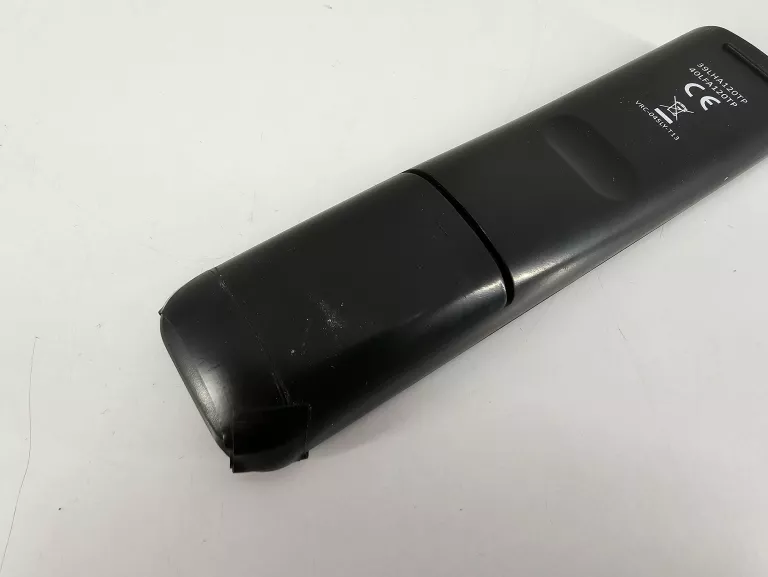 TELEWIZOR MANTA LED TV 40LFA120TP PILOT