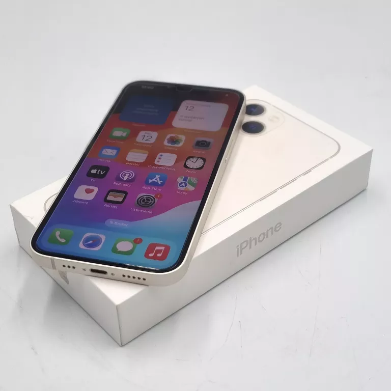 telefon-iphone-13-typ-smartfon