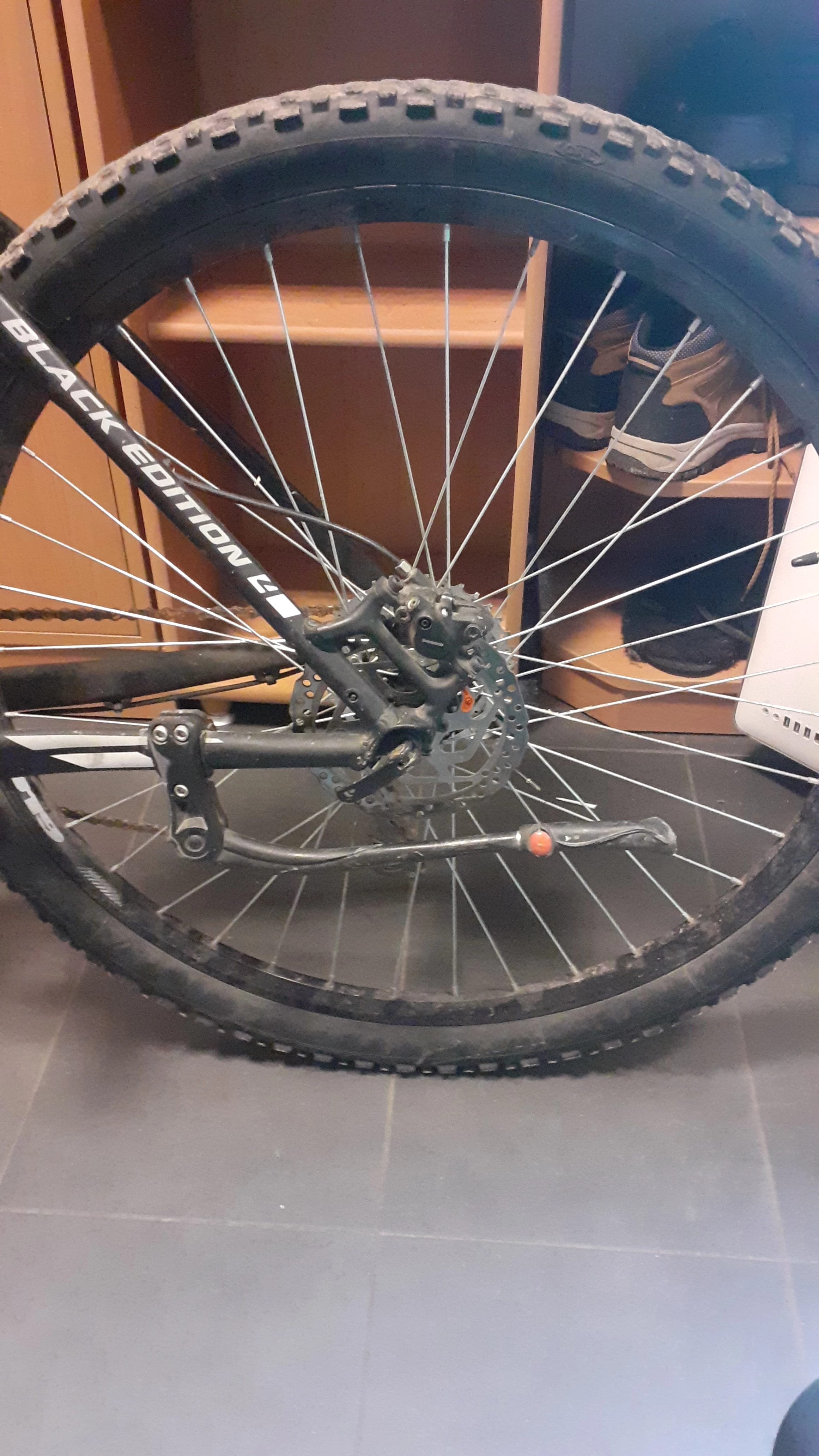 kross-black-edition-4-stan-uzywany