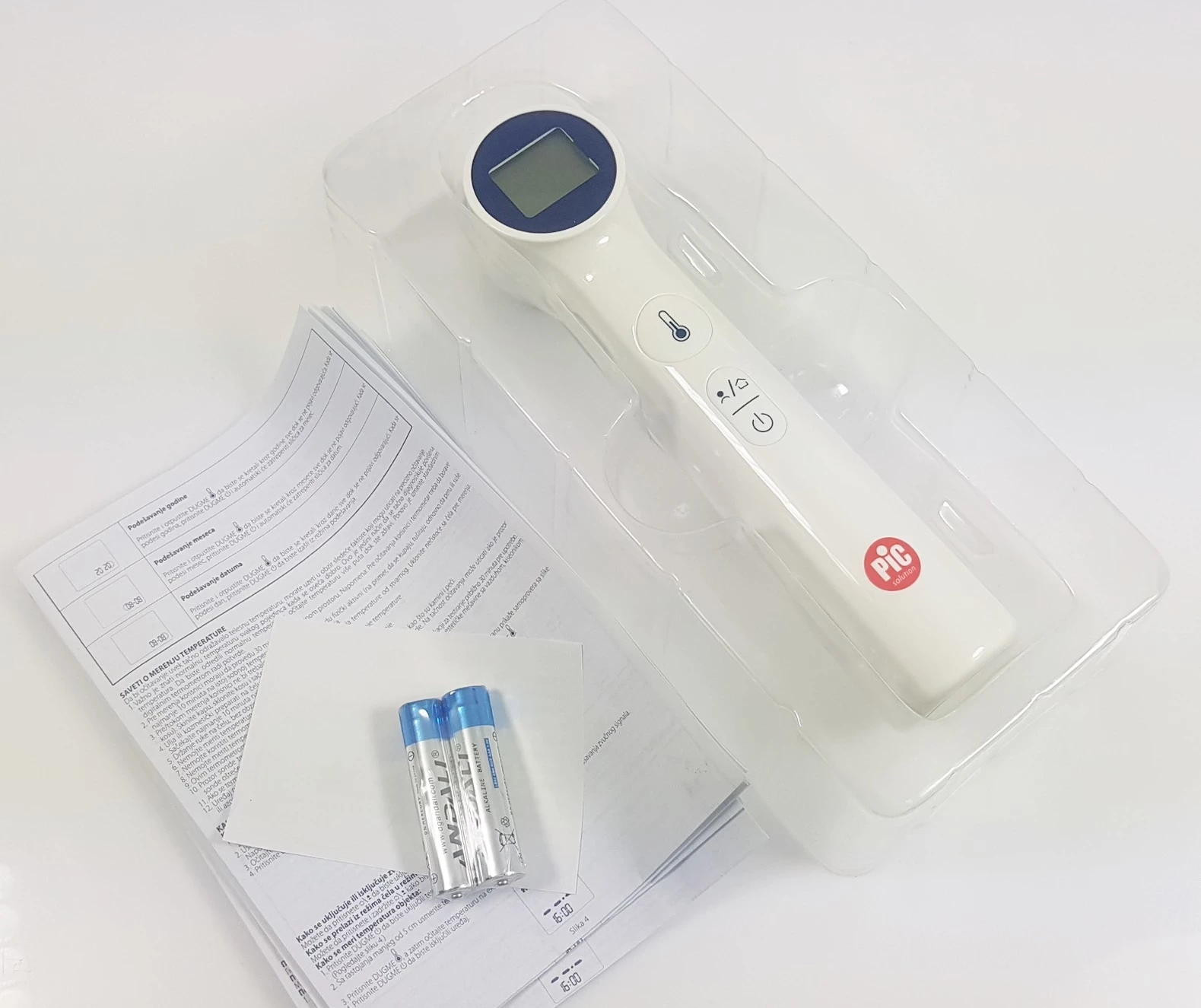 thermo-easy-plus-bezdotykowy-termometr-czolowy-na-podczerwien-marka-pic-solution