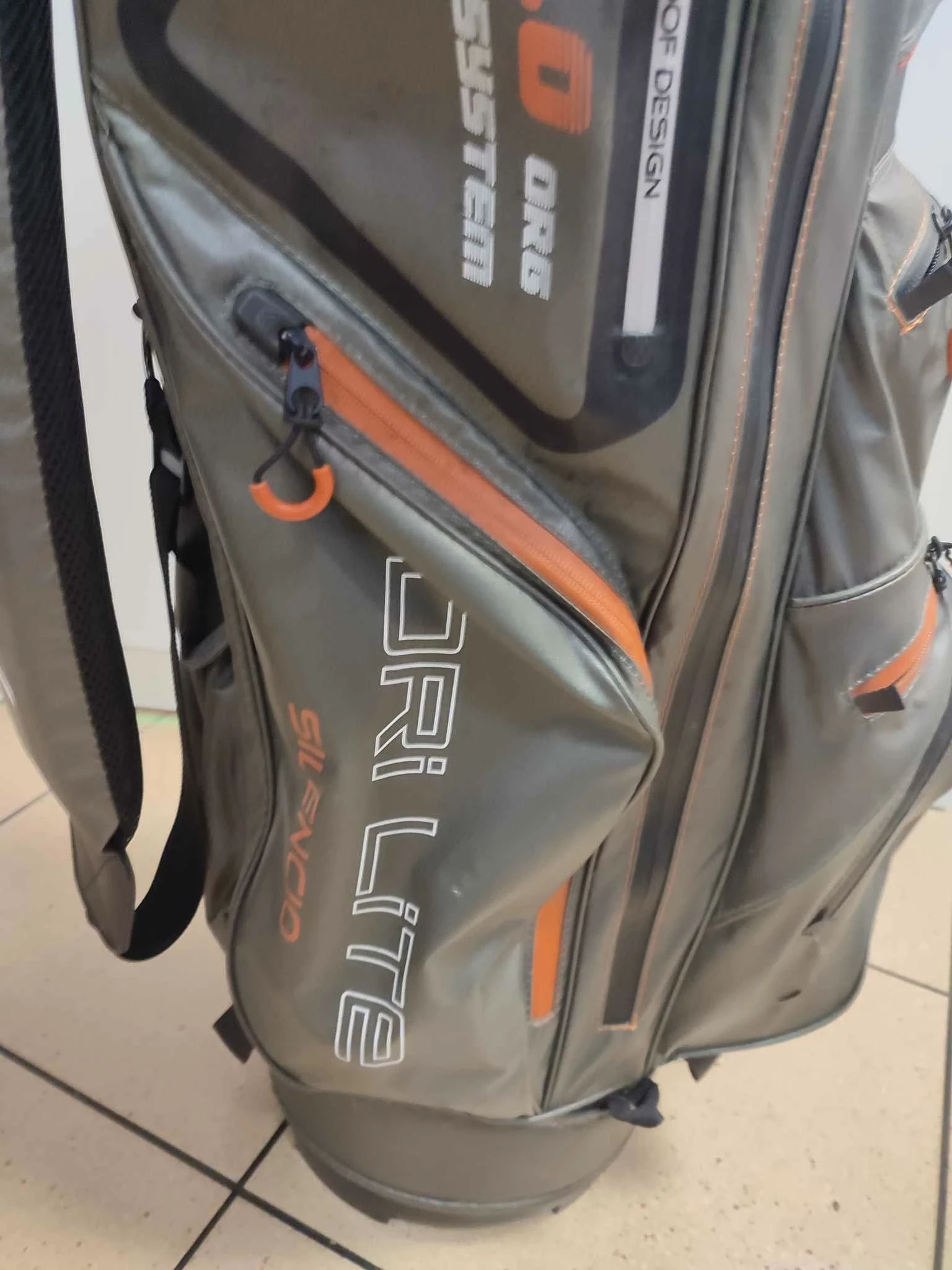 torba-do-golfa-golfowa-big-max-dri-lite-silencio-kolor-dominujacy-205826-225046