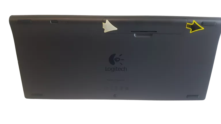 logitech-tablet-keyboard-ipad-stan-idealny-stan-11323-2