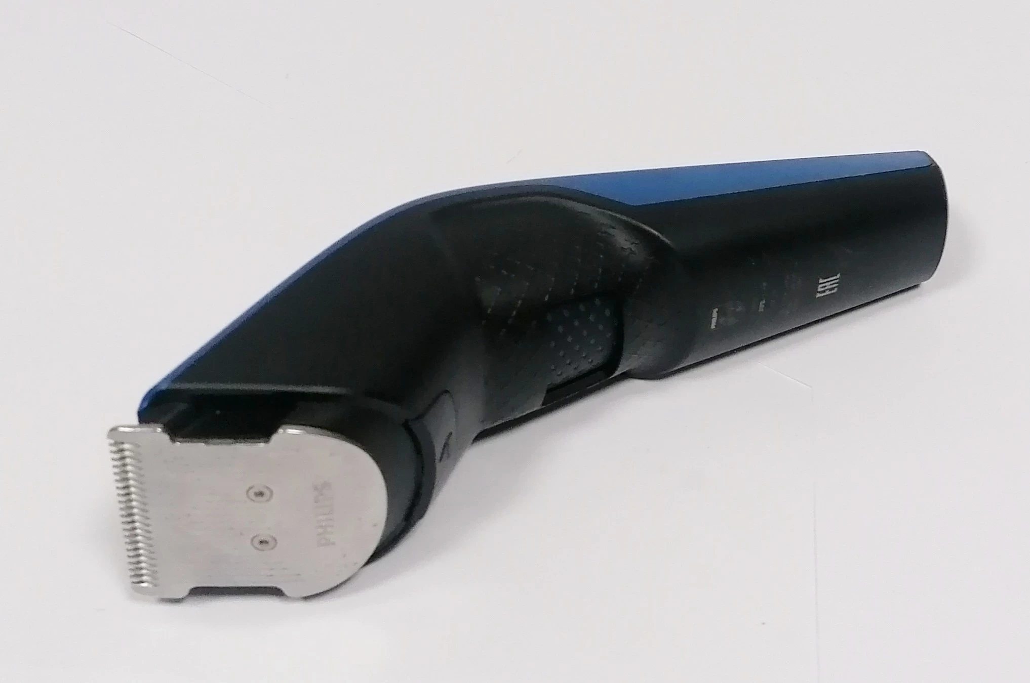 maszynka-do-strzyzenia-philips-5000-series-hc561215-mozliwosc-mycia-pod-woda-nie