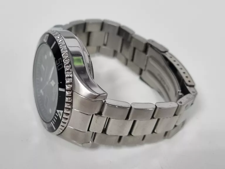 zegarek-meski-na-bransolecie-eurochrom-solar-efaus-102-funkcje-brak