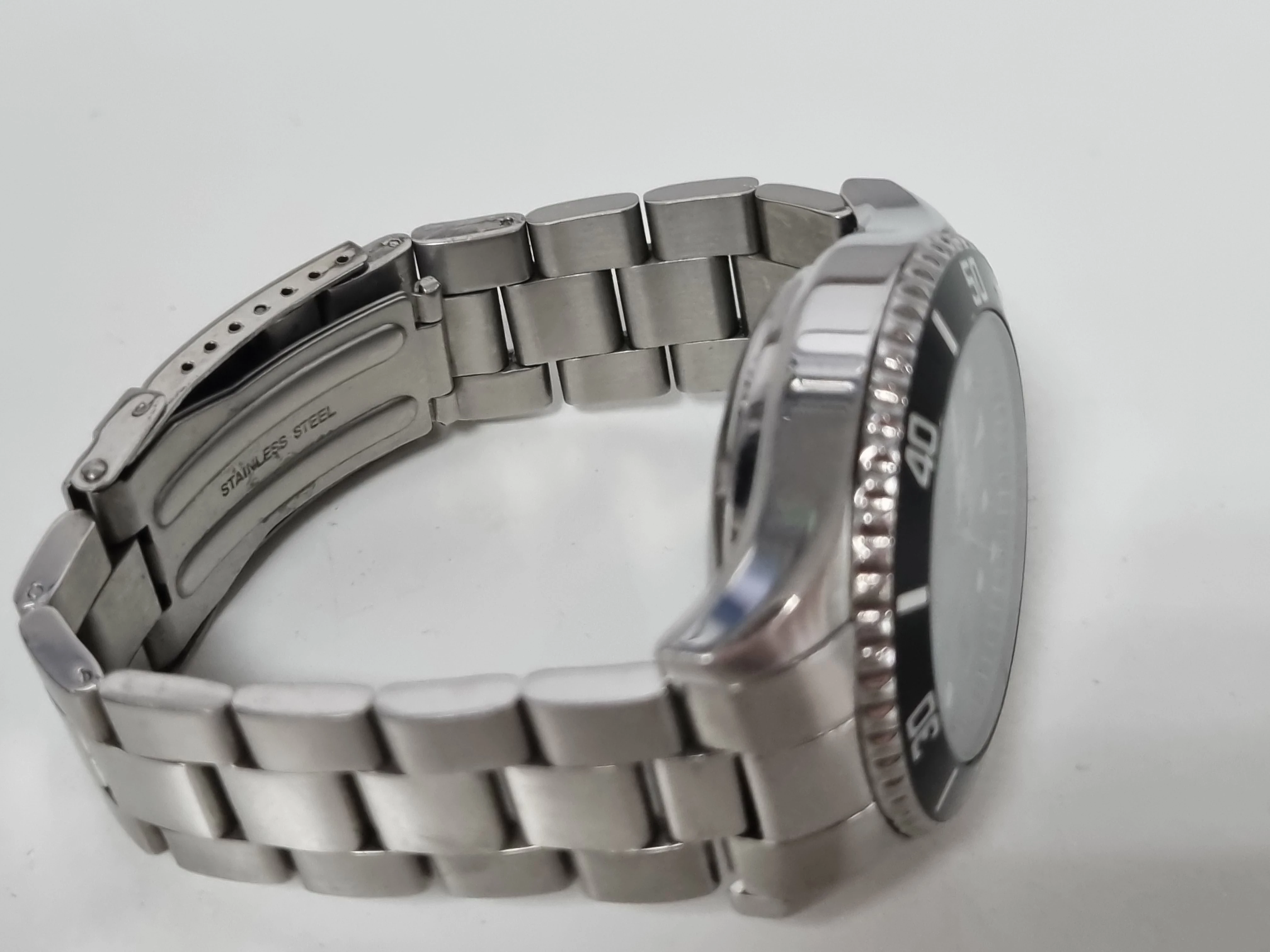 zegarek-meski-na-bransolecie-eurochrom-solar-efaus-102-mechanizm-kwarcowy