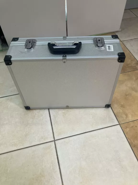 PROJEKTOR RZUTNIK PANASONIC PT-VW340