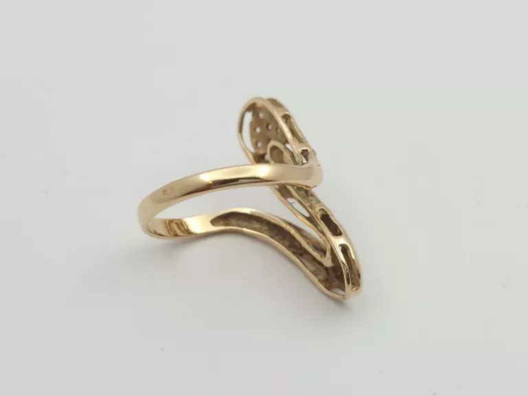 zloty-pierscionek-cyrkonie-585-14k-r17-411g-cechy-brak