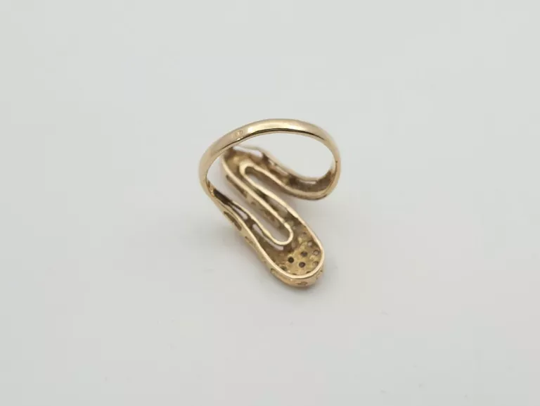 zloty-pierscionek-cyrkonie-585-14k-r17-411g-stan-uzywany