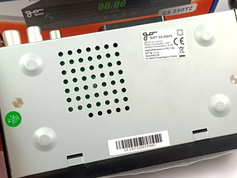 DEKODER DVB-T2 H.265 KOMPLET + ANTENA POKOJOWA ONE FOR ALL SV9015R02