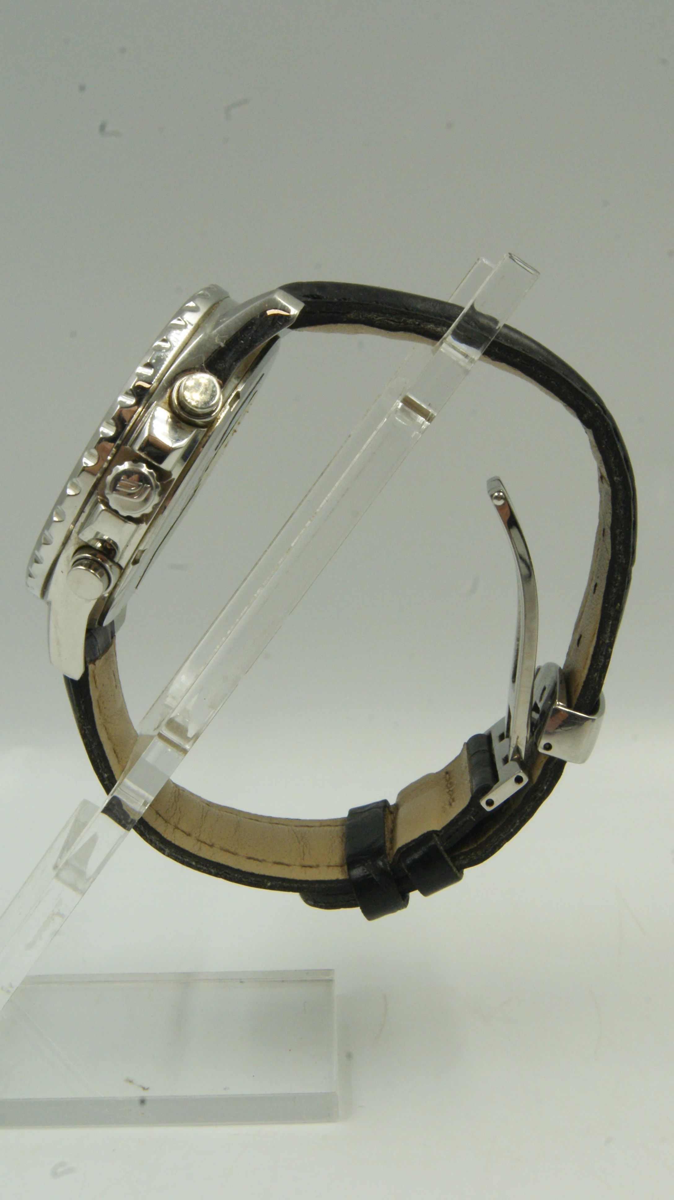 zegarek-meski-casio-edifice-ef-527l-1avef-wodoszczelnosc-100m-wr100