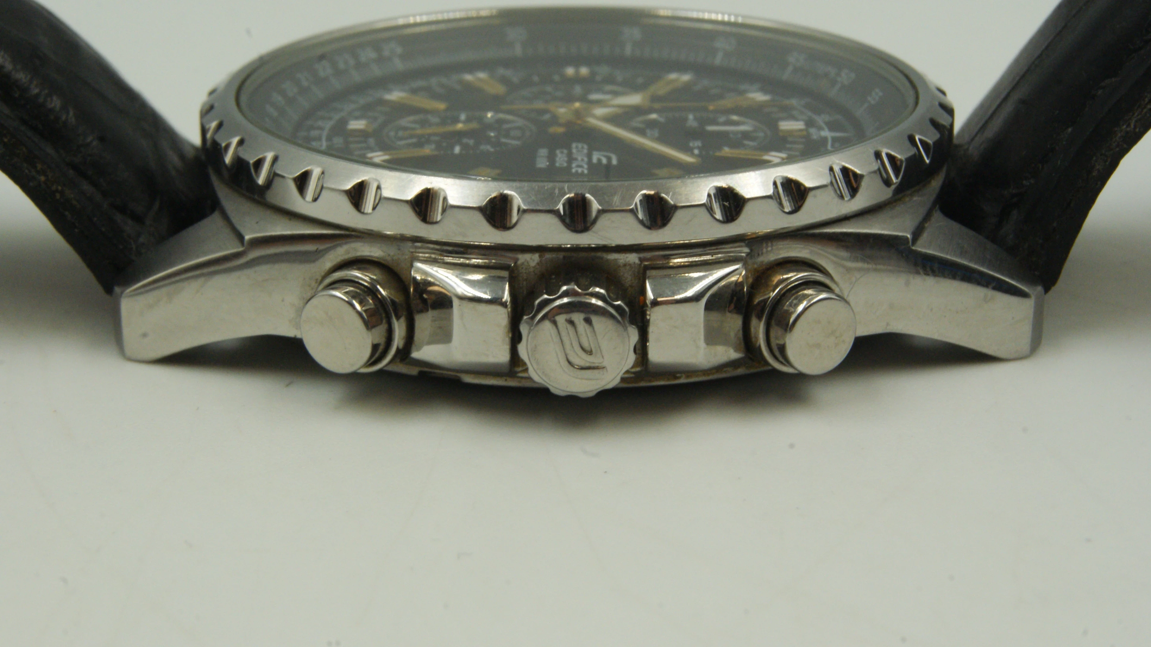 zegarek-meski-casio-edifice-ef-527l-1avef-rodzaj-analogowe