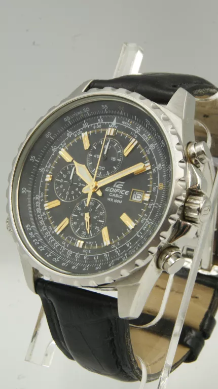 zegarek-meski-casio-edifice-ef-527l-1avef-funkcje-datownik