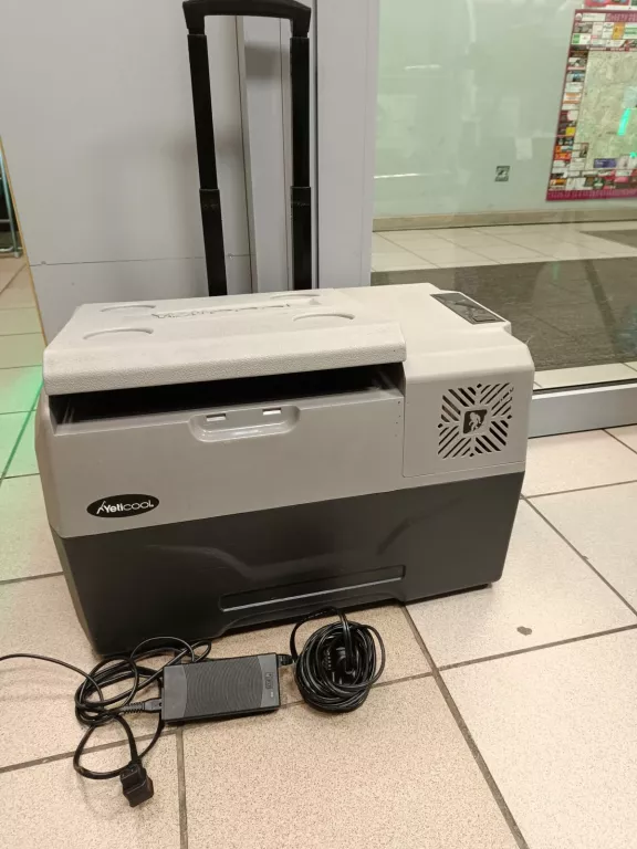 LODÓWKA TURYSTYCZNA YETICOOL BX30 GREY
