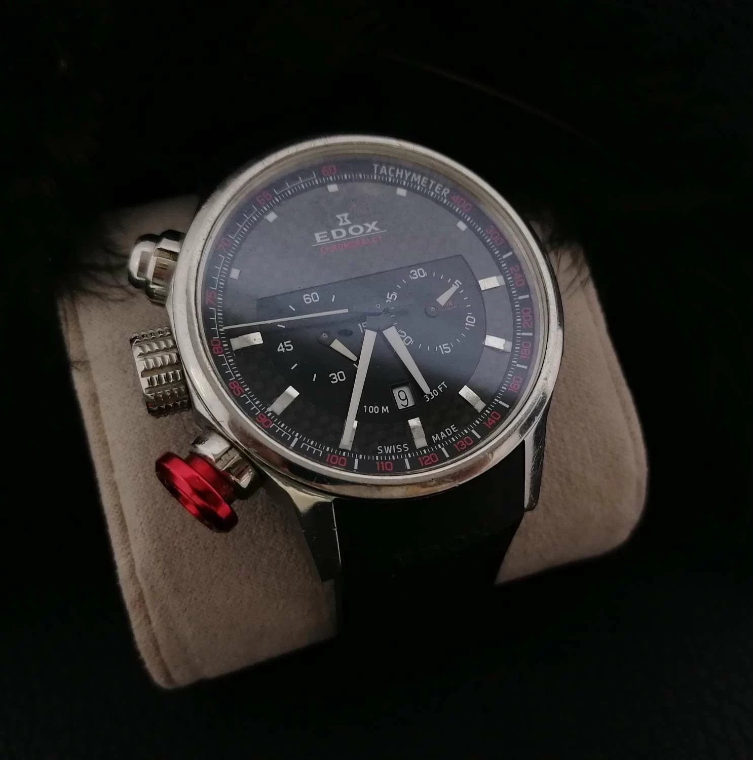 szwajcarski-zegarek-edox-wrc-chronorally-szkielko-szafirowe