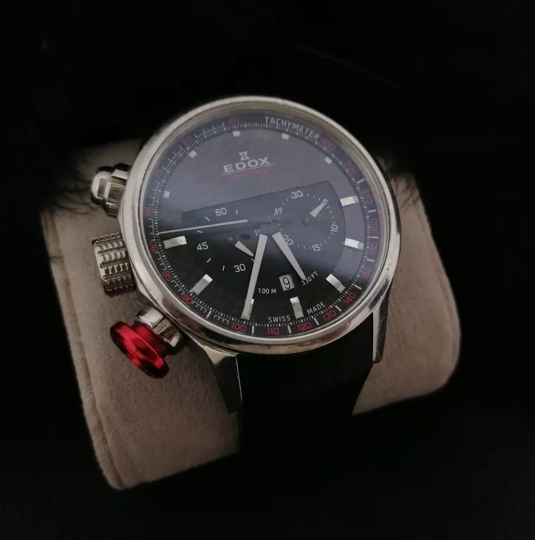 szwajcarski-zegarek-edox-wrc-chronorally-szkielko-szafirowe