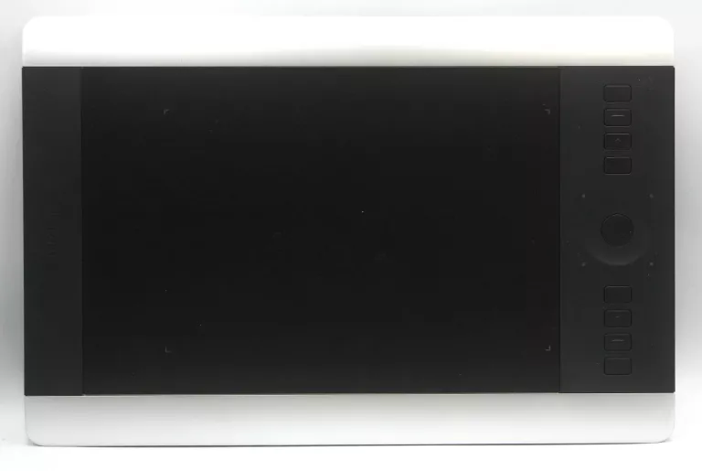 TABLET GRAFICZNY WACOM INTUOS PRO M PTH-651